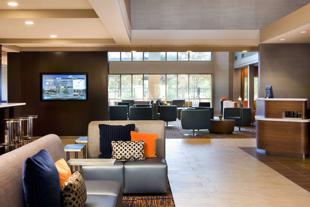 Sonesta Select San Francisco Airport Oyster Point Waterfront 35/67