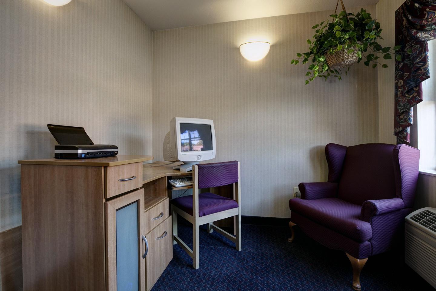 Americas Best Value Inn Suites Racine 26/27