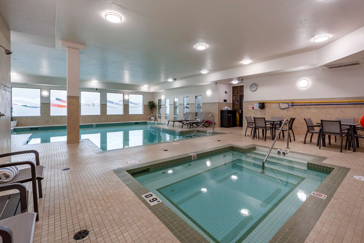 Best Western Plus The Inn At St. Albert 14/38