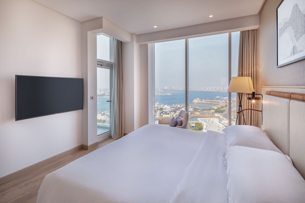 فور بوينتس شيراتون كورنيش جدة(Four Points by Sheraton Jeddah Corniche) 15/50