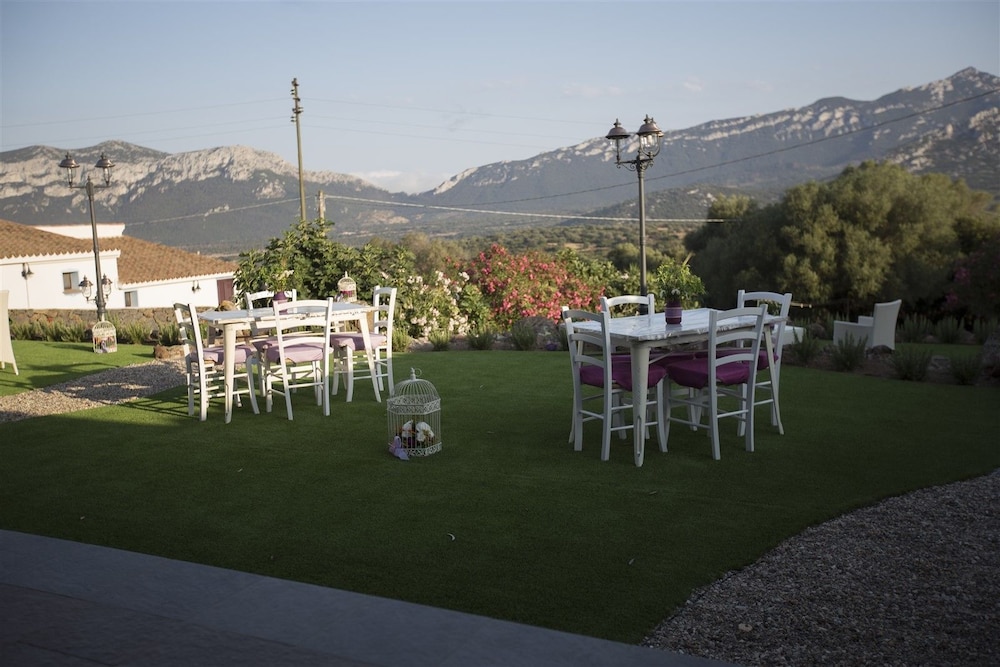 Agriturismo S'ozzastru 48/50