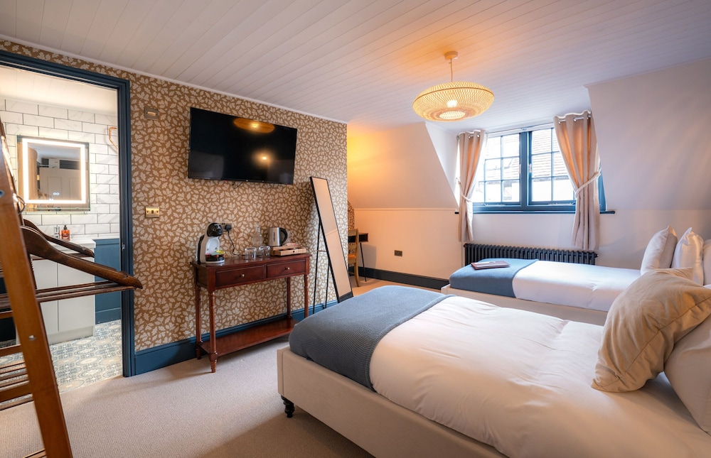 The Bugle Coaching Inn 17/50
