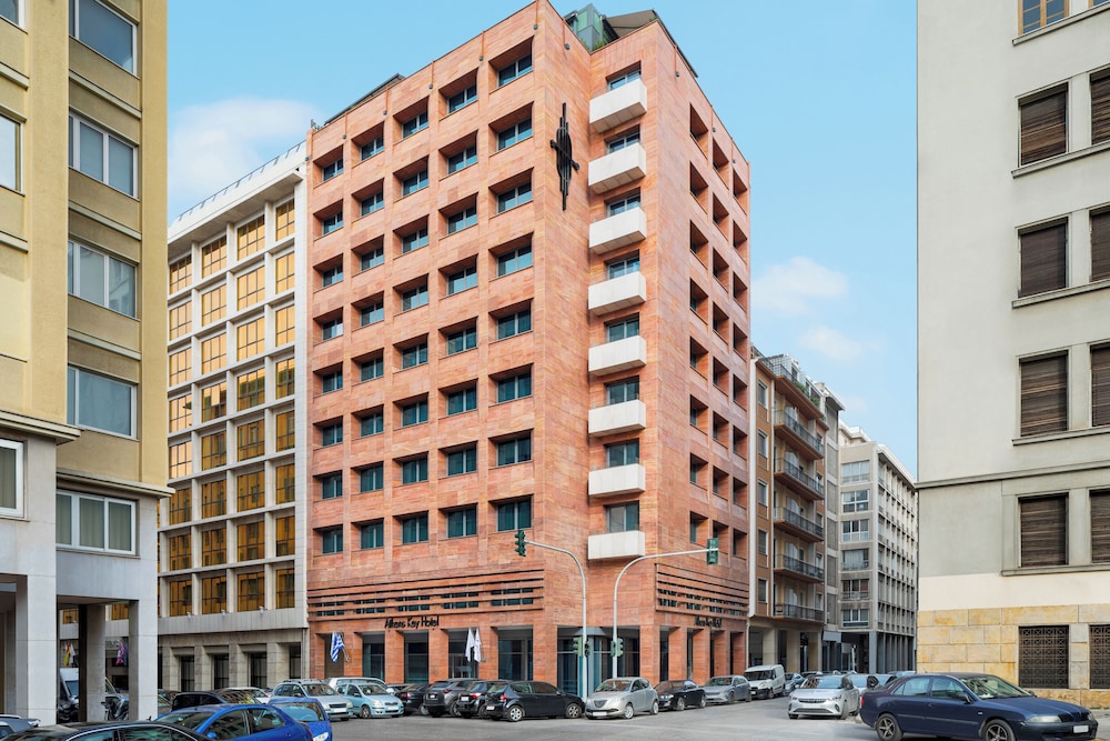 Zeus Essence Athens Central, Trademark Collection by Wyndham 58/63