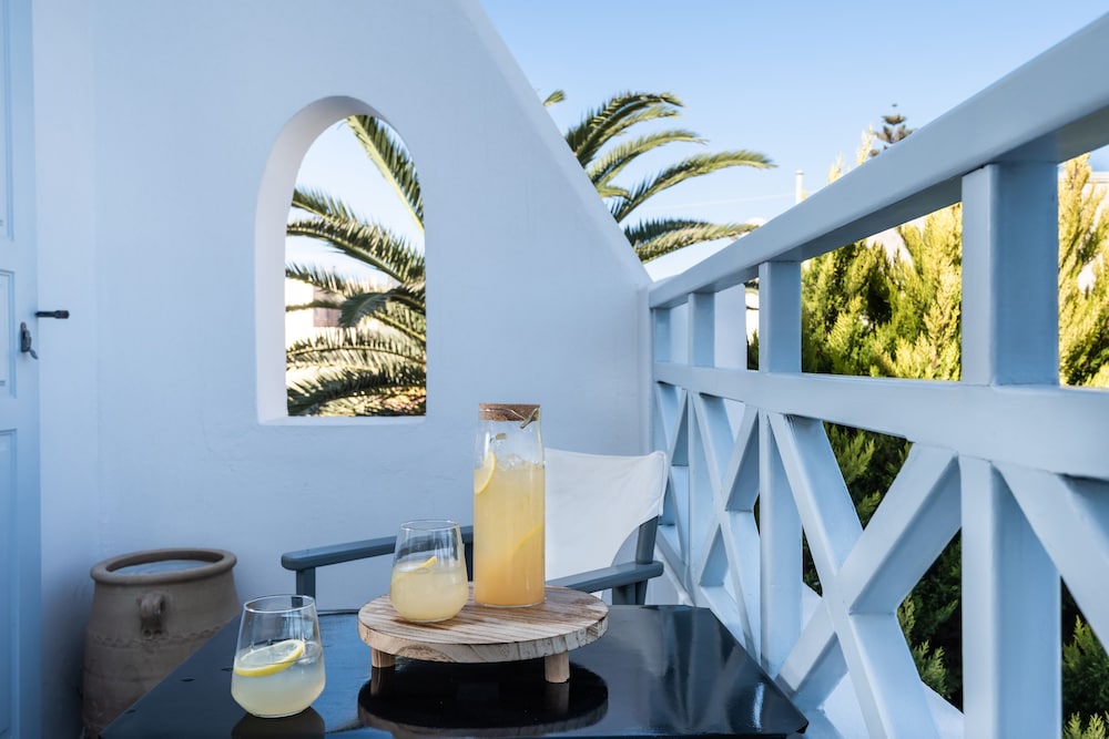 Santorini Kastelli Resort 10/73
