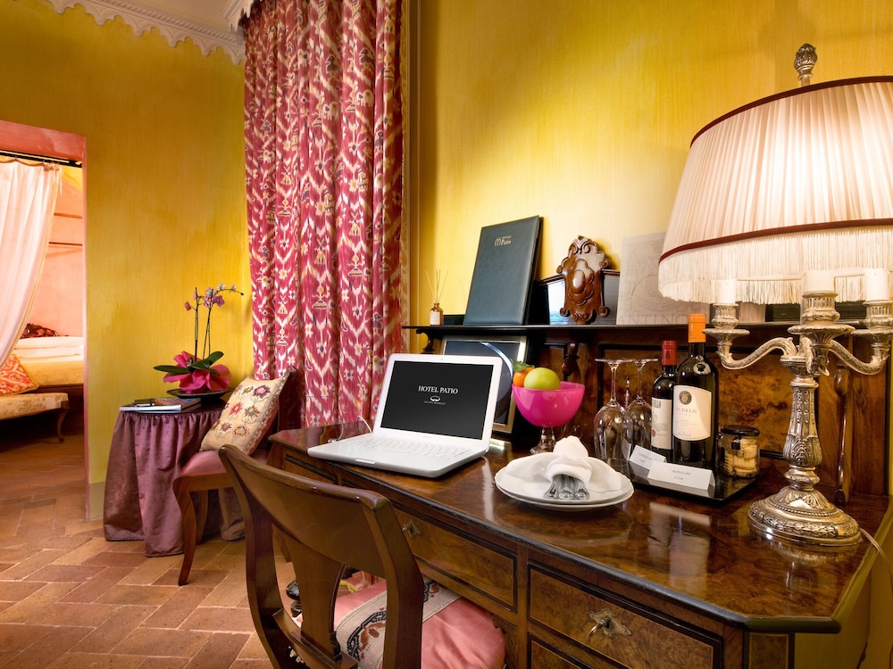Graziella Patio Hotel 54/63