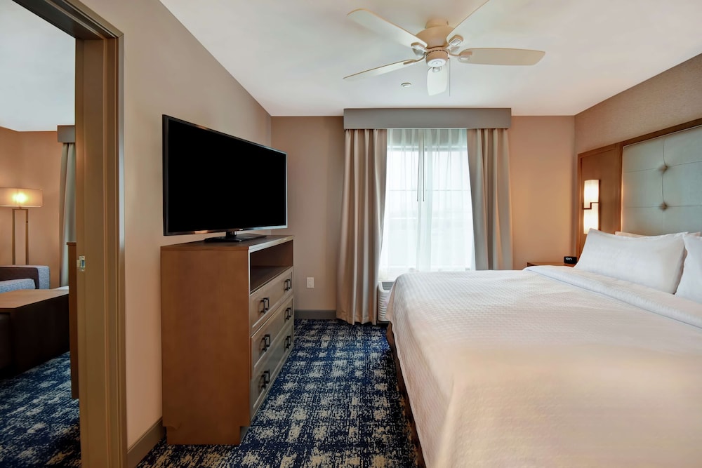 Homewood Suites By Hilton Orange New Haven 14/51