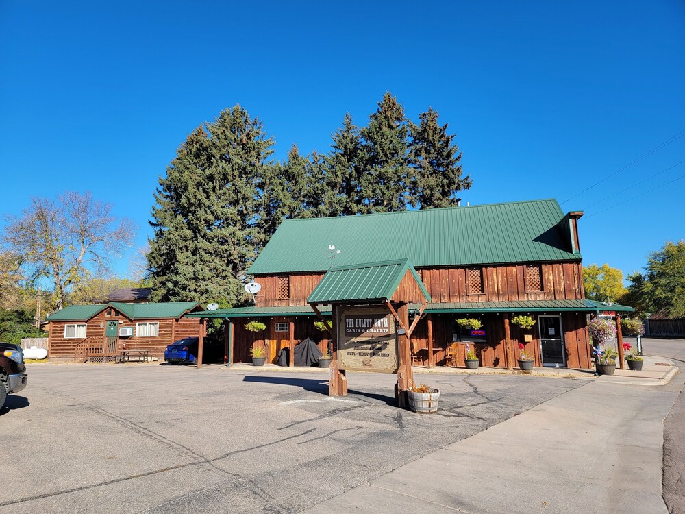 Hulett Motel 2/37