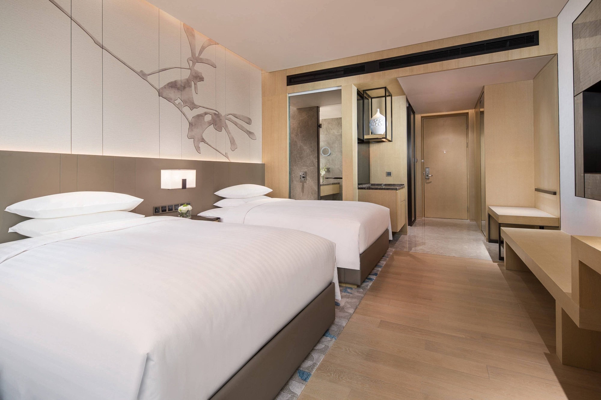 غرفة بريميير بسريرين منفصلين، Courtyard By Marriott Shanghai Hongqiao 2/4