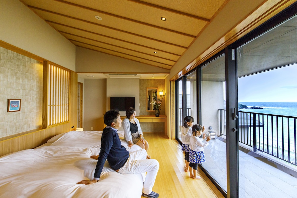 Umino Ryotei Okinawa Nakamasou 29/69