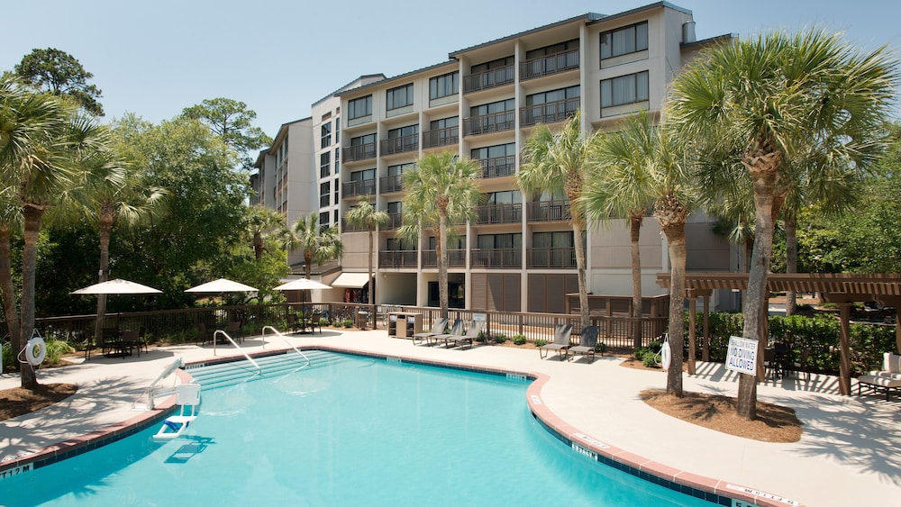 Holiday Inn Express Hilton Head Island 9/77