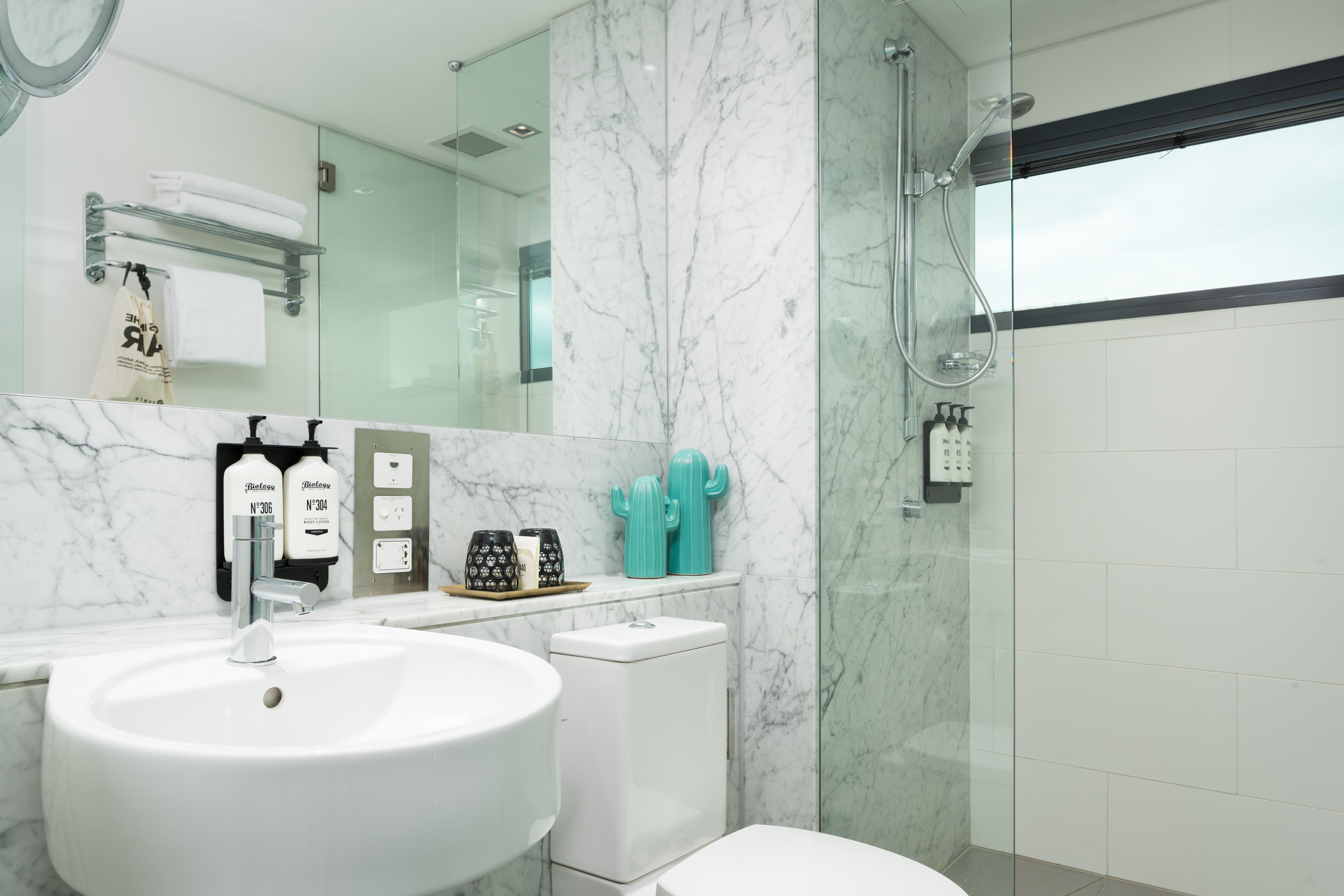 Ovolo Brisbane Fortitude Valley, a Wyndham Hotel 43/44