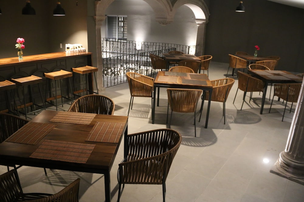 Hotel Casa Abadia 49/63