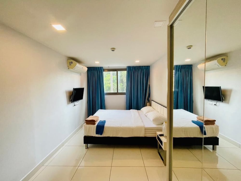 2 BEDROOMS, EXECUTIVE, SUITE