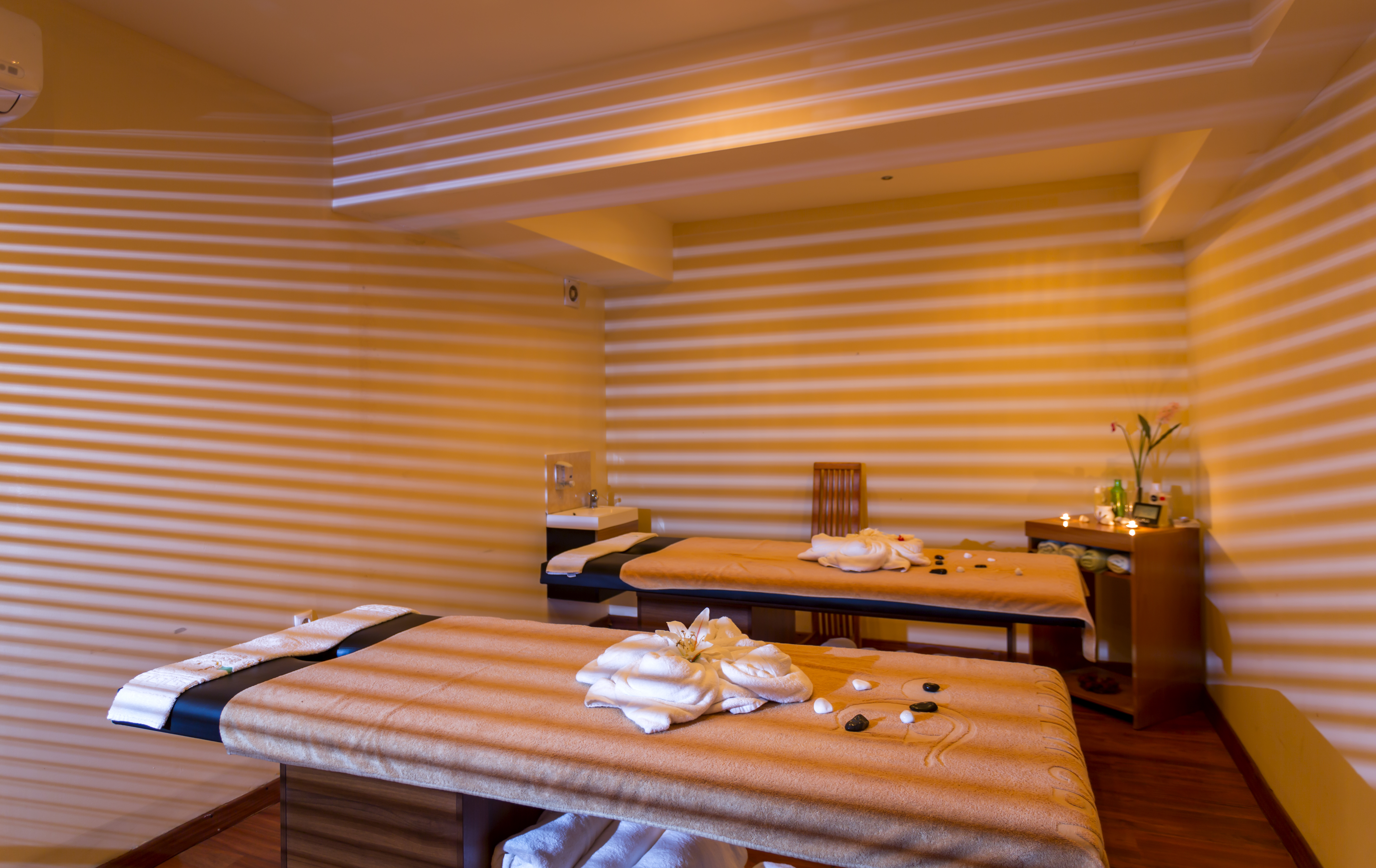 Blue Sea Holiday Village 20/50