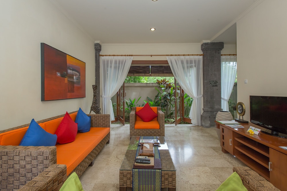 Villa Lidwina By Nagisa Bali 26/47