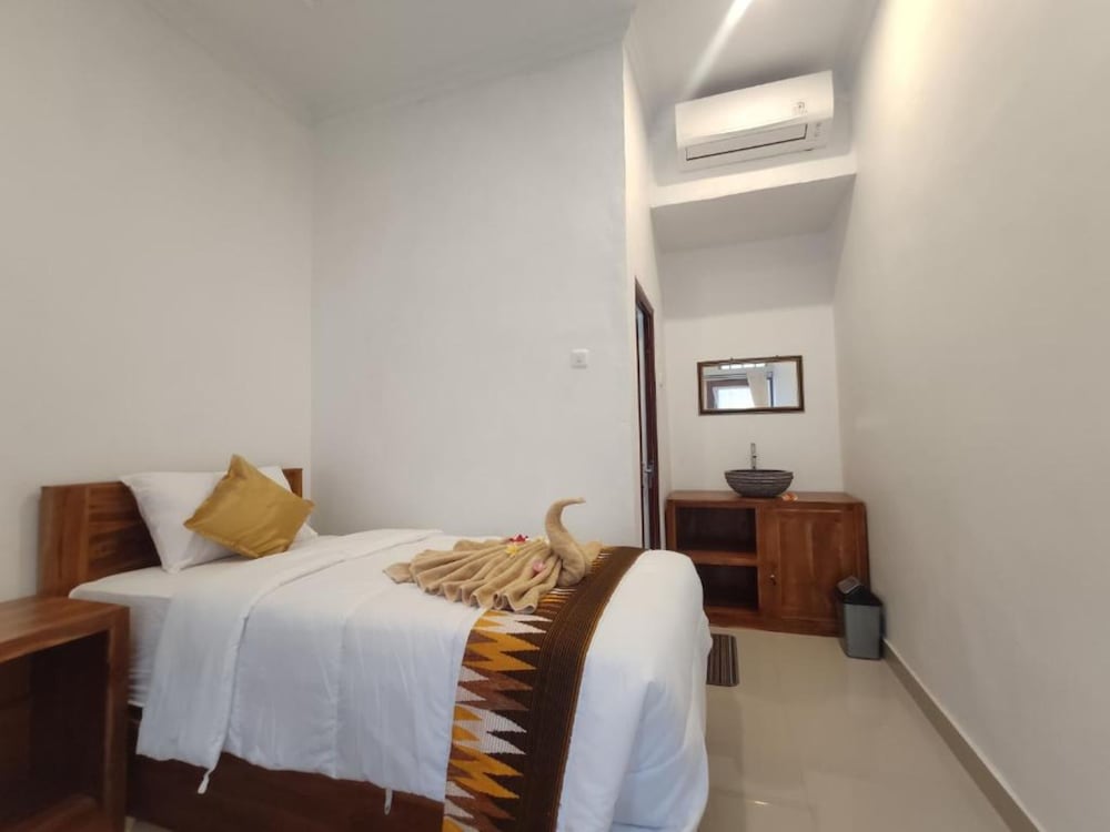 Gedhong Hostel 14/40