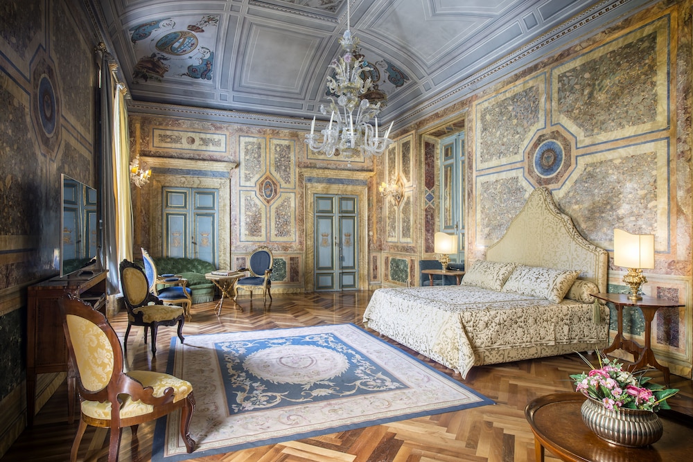 RESIDENZA RUSPOLI BONAPARTE 29/50