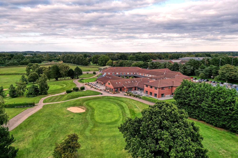 Wensum Valley Hotel Golf & Country Club 56/60
