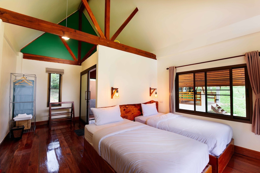 Phayamas Private Beach Resort 22/59