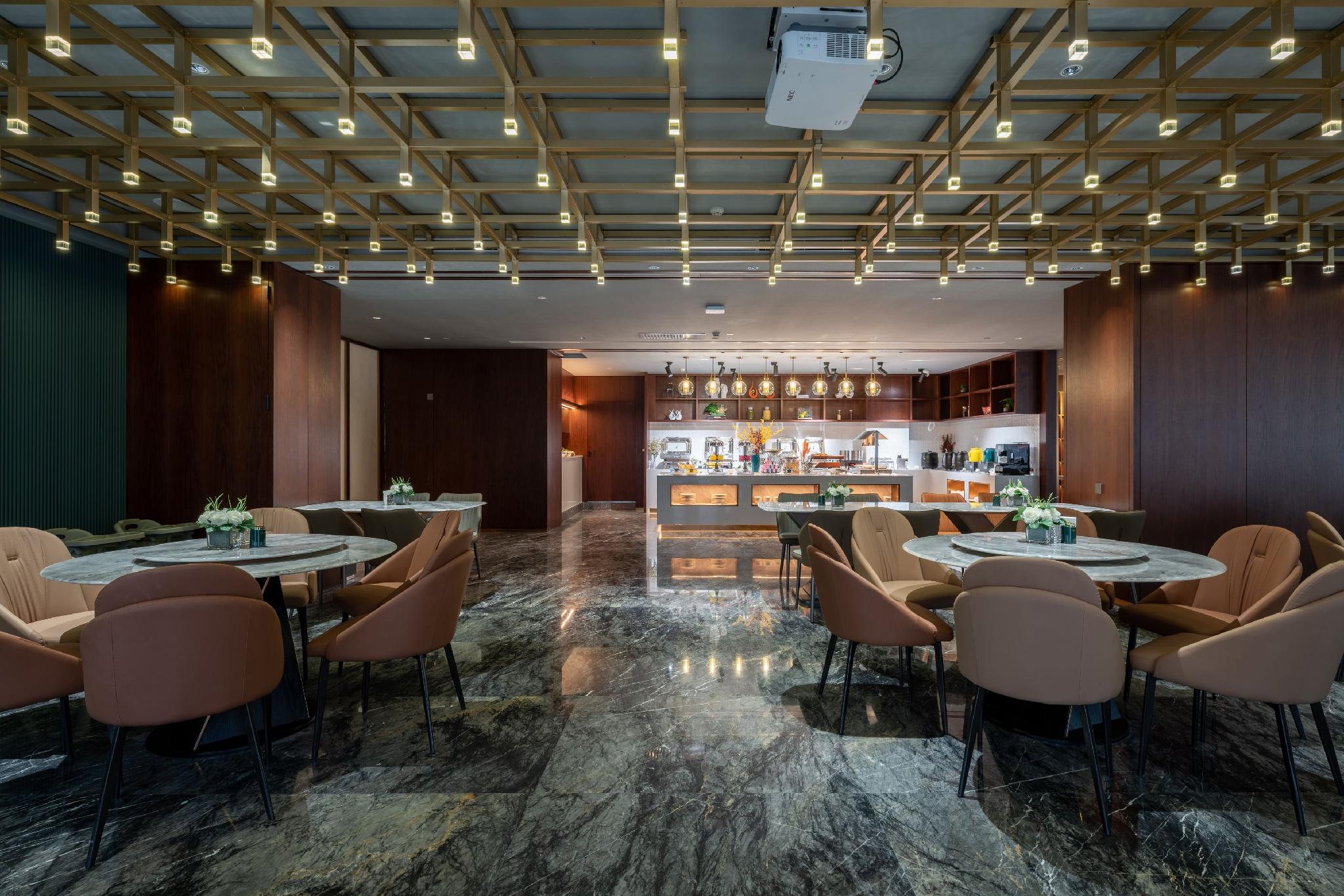 Inzone Garland Selection Hotel (Jinan Sunac Paradise Cultural Tourism City Tangye Branch) 22/24