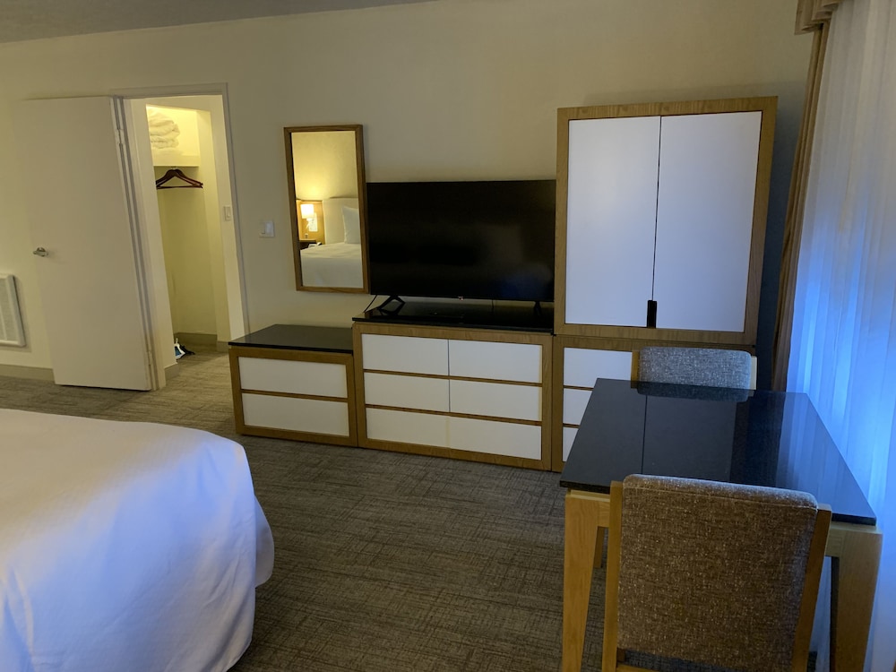Split Rock Resort 23/79