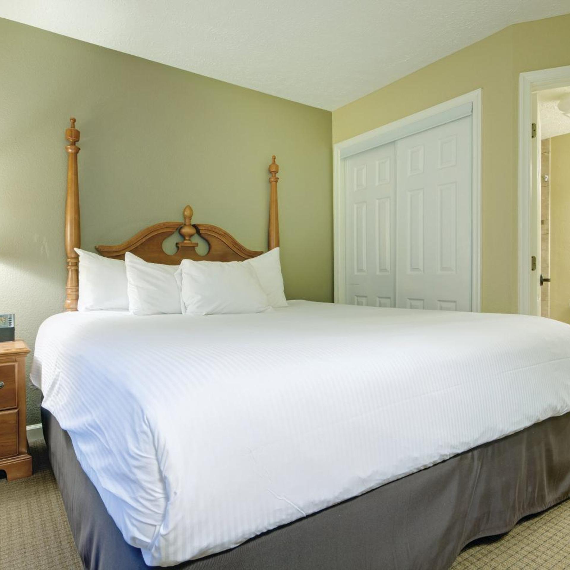 1 BEDROOM, APARTMENT
