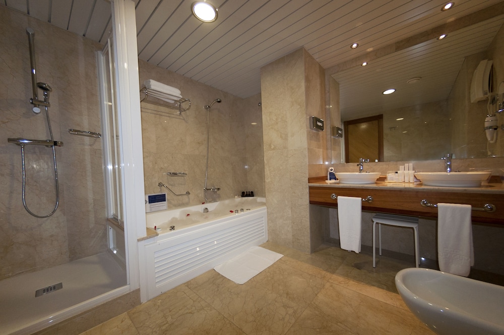 La Laguna Spa And Golf 28/66