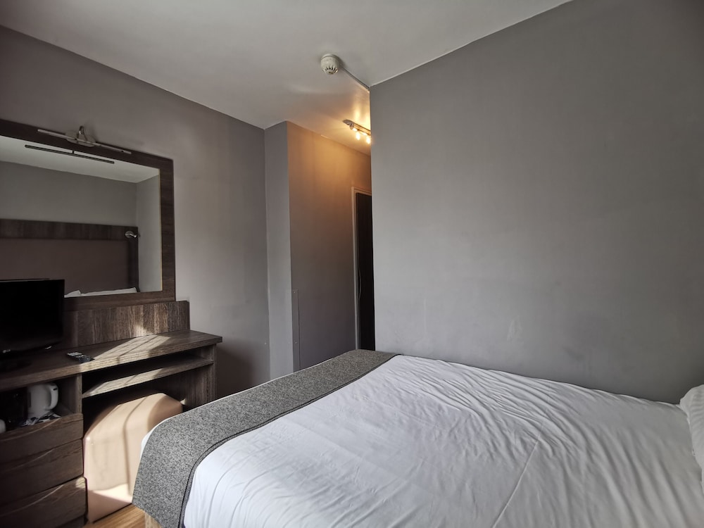 Lily Hotel 29/46