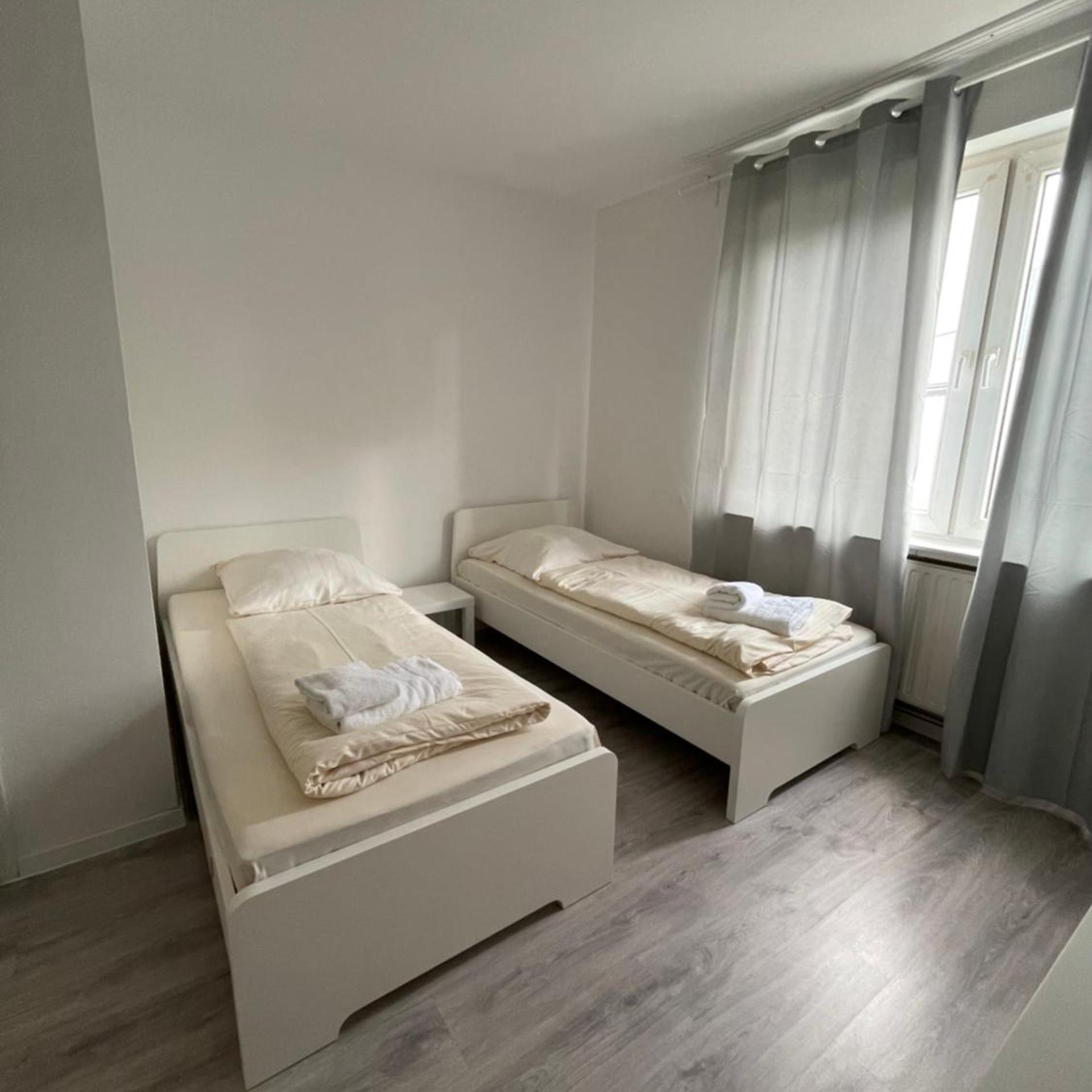 Room, Double Bed