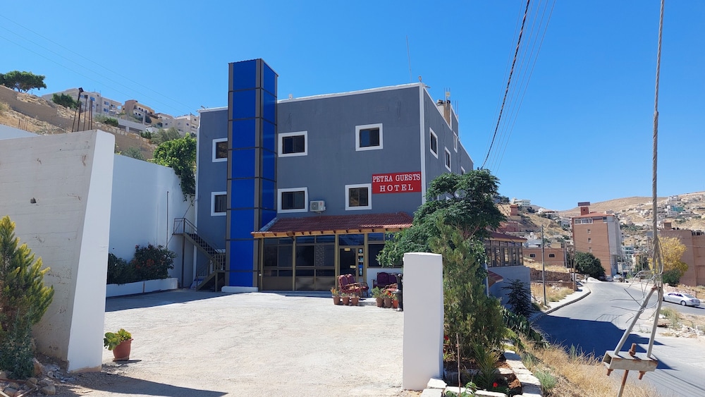 Petra Princes Hotel 4/50