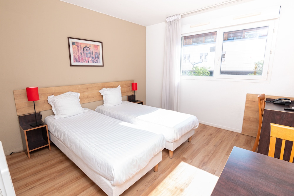 Privilodges Apparthotel Lyon Lumiere 8/26