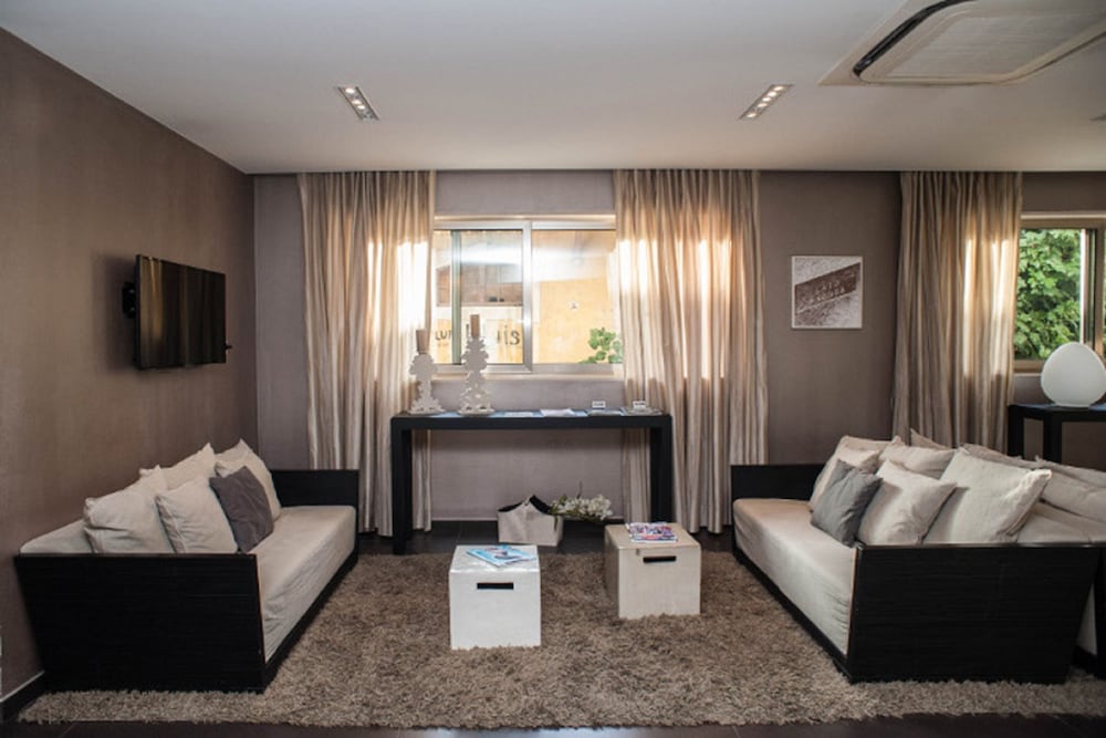 Ferro Hotel 22/33