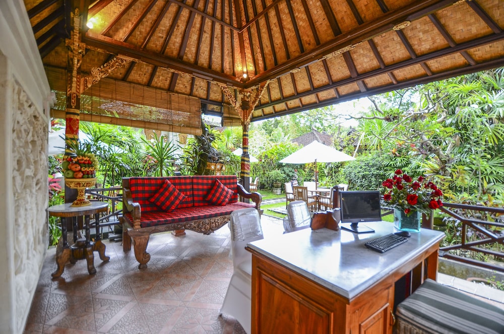 Tirta Ayu Hotel Restaurant 8/50