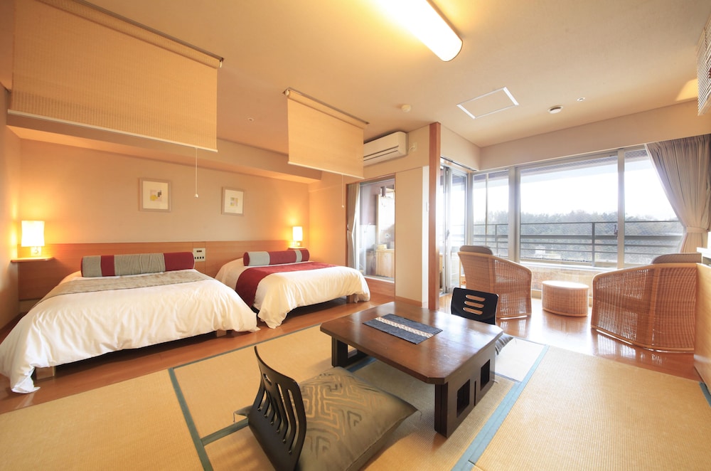 Hotel Isobe Garden 7/28