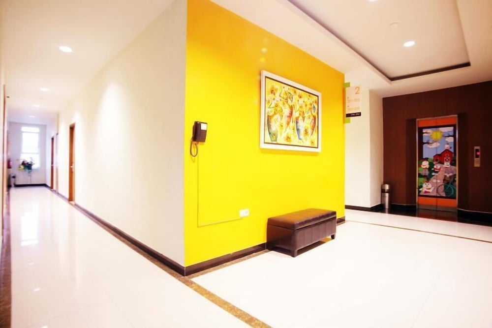 Avira Hotel 14/66