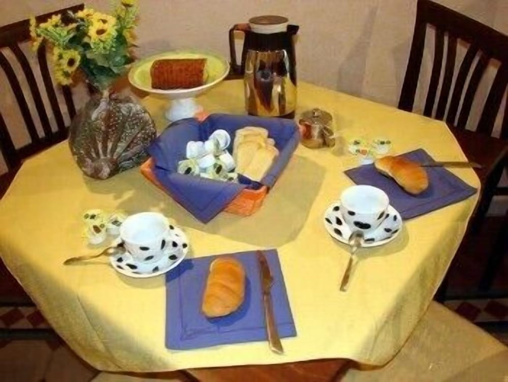 Teatro Bellini Bed Breakfast 24/35