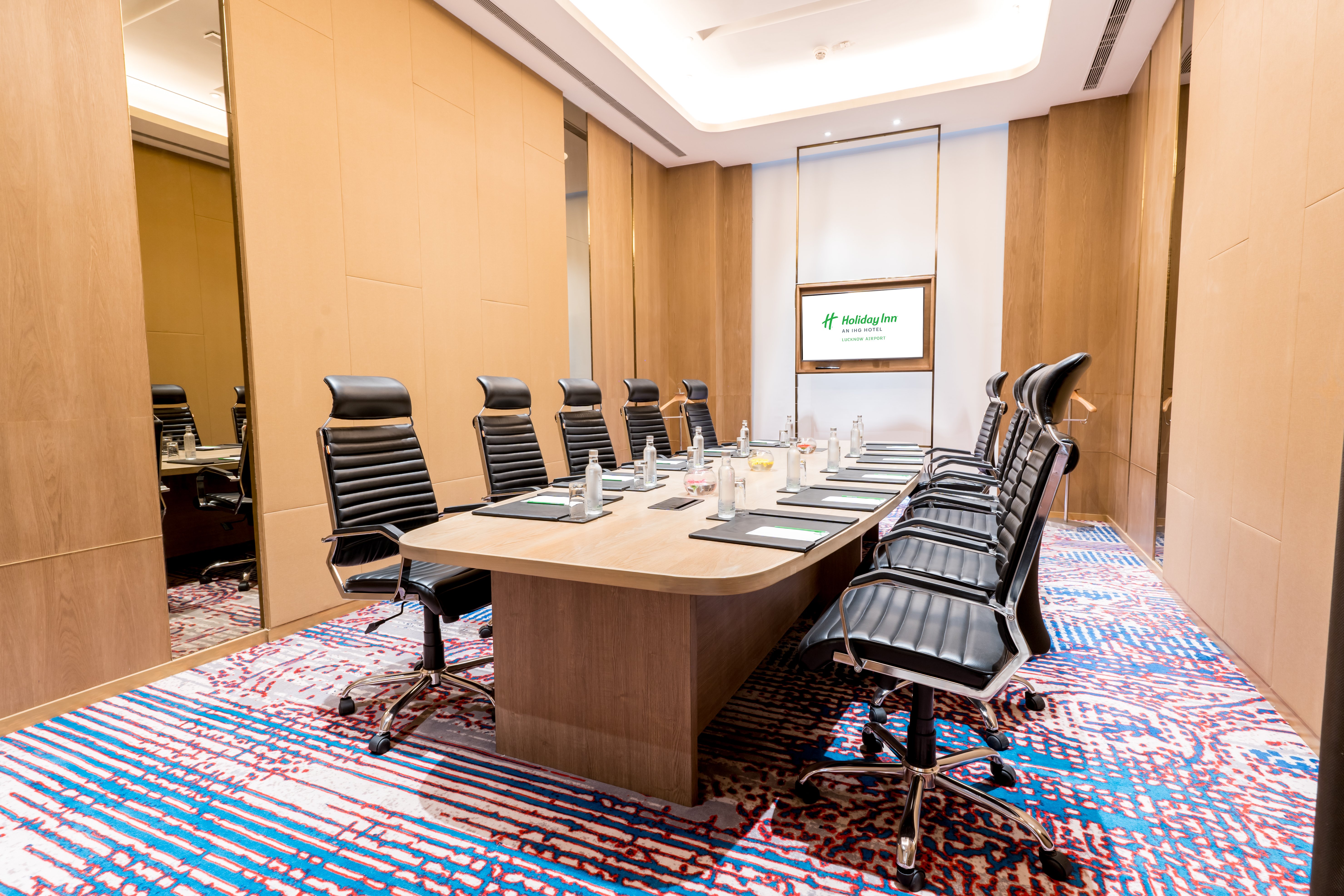 Holiday Inn Lucknow Airport 41/54