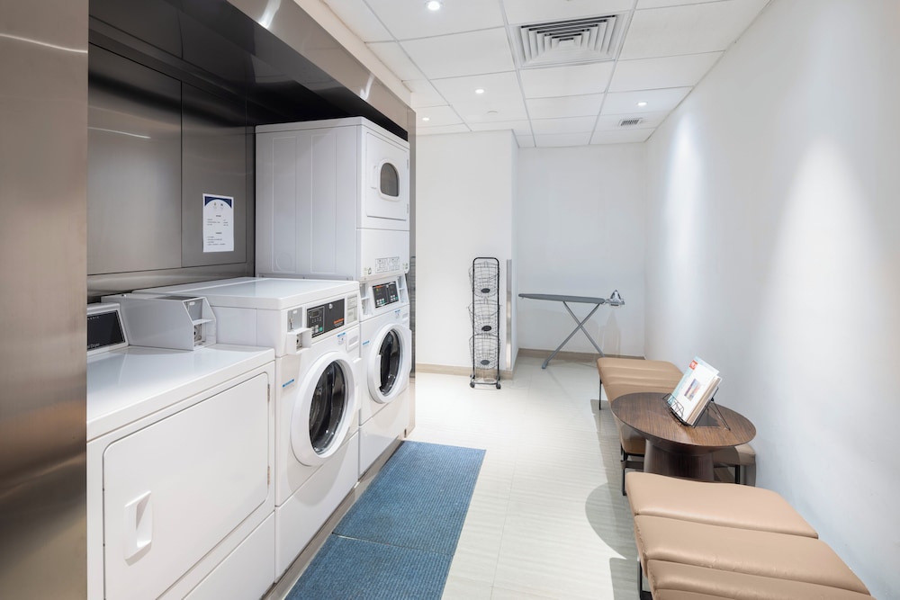 HYATT HOUSE SHANGHAI HONGQIAO CBD 27/66
