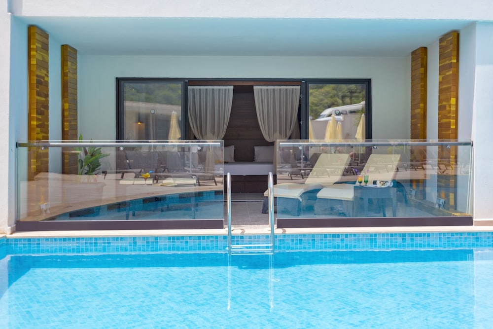 Orka Sunlife Hotel Resort Aquapark 66/83
