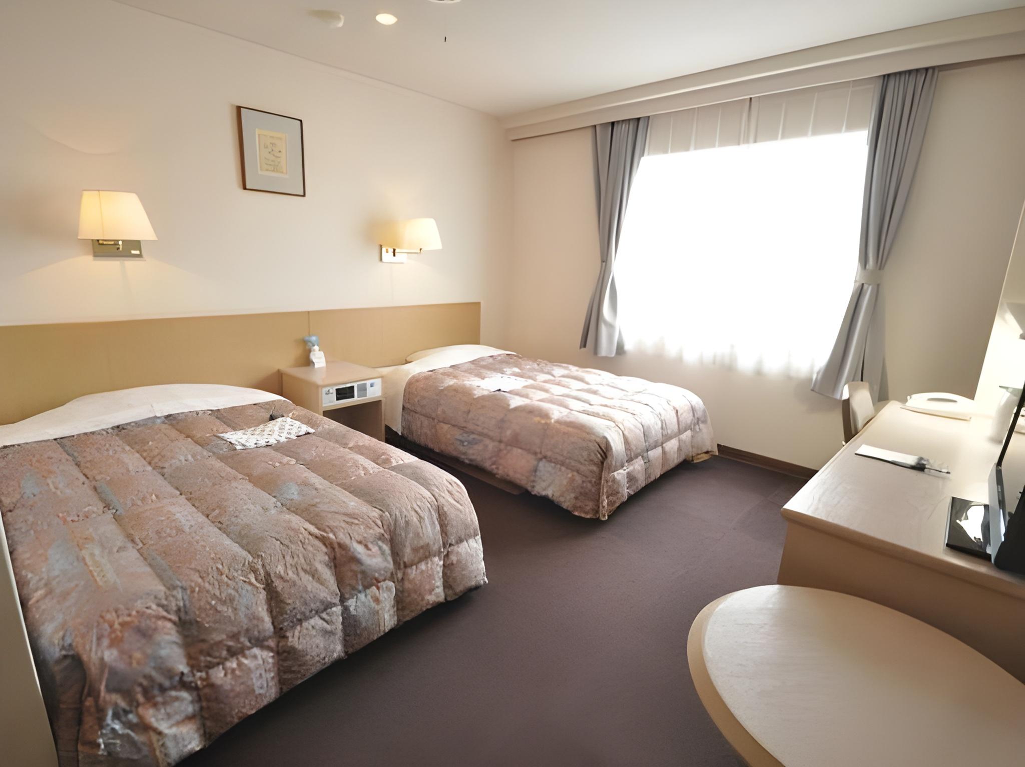 Nakamura Prince Hotel 9/29