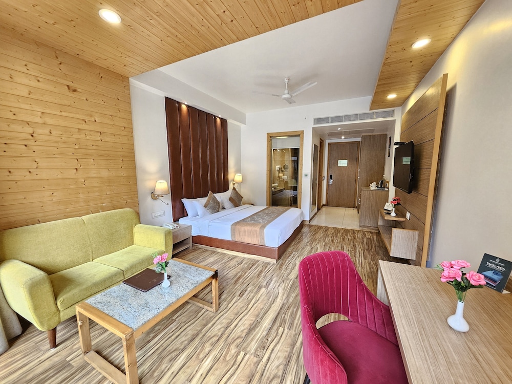 The Orchard Greens Resort 19/48