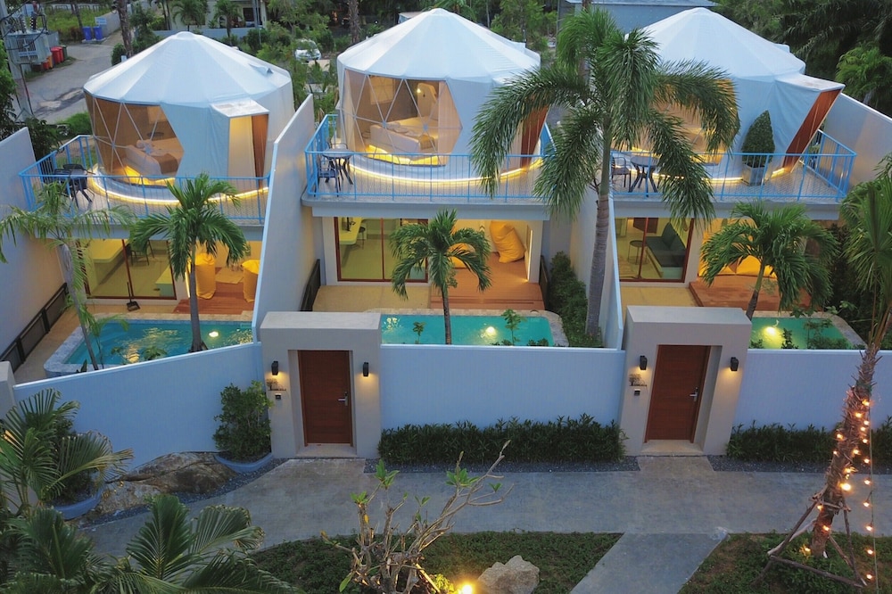 Le Resort 6/73