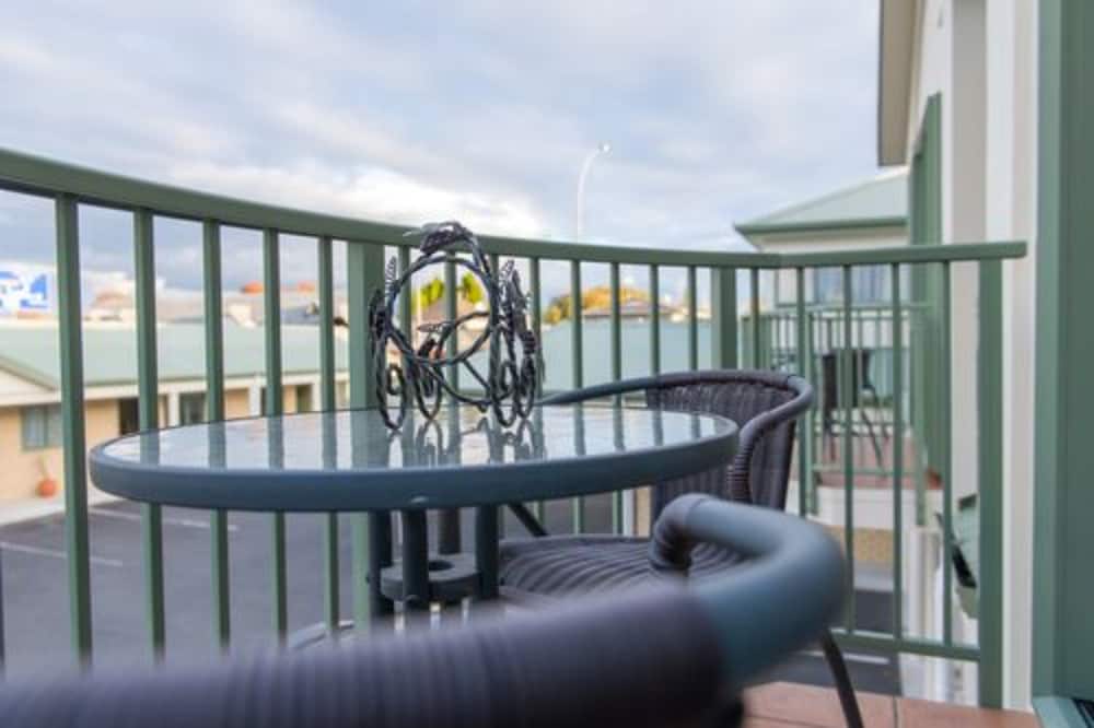 Hamilton Settlers Motor Lodge 26/37