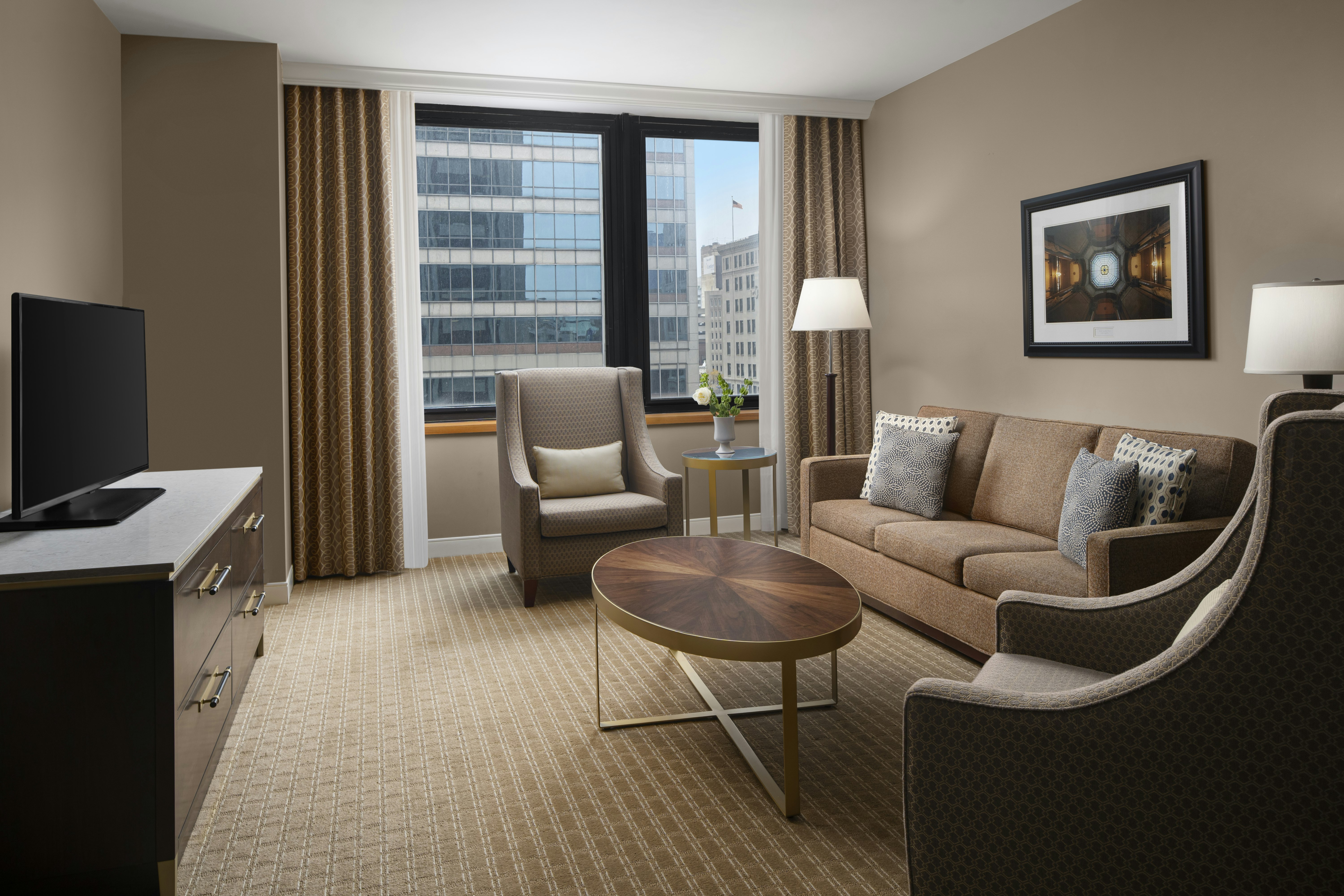 Hilton Indianapolis Hotel & Suites 17/45