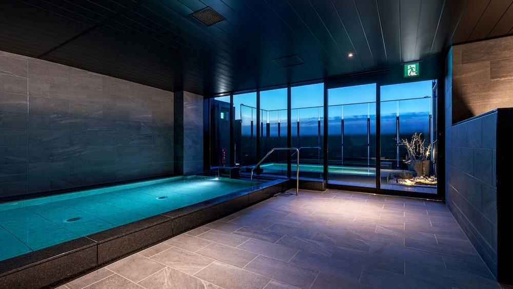 REF Kansai Airport by Vessel Hotels 52/79
