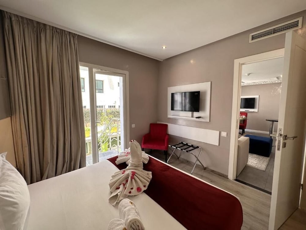 Rent Inn Suites Hotel 26/60