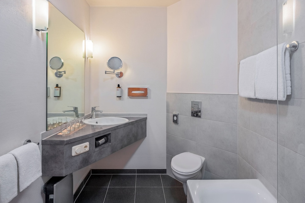 Hotel Oberhausen Neue Mitte Affiliated By Melia 72/73