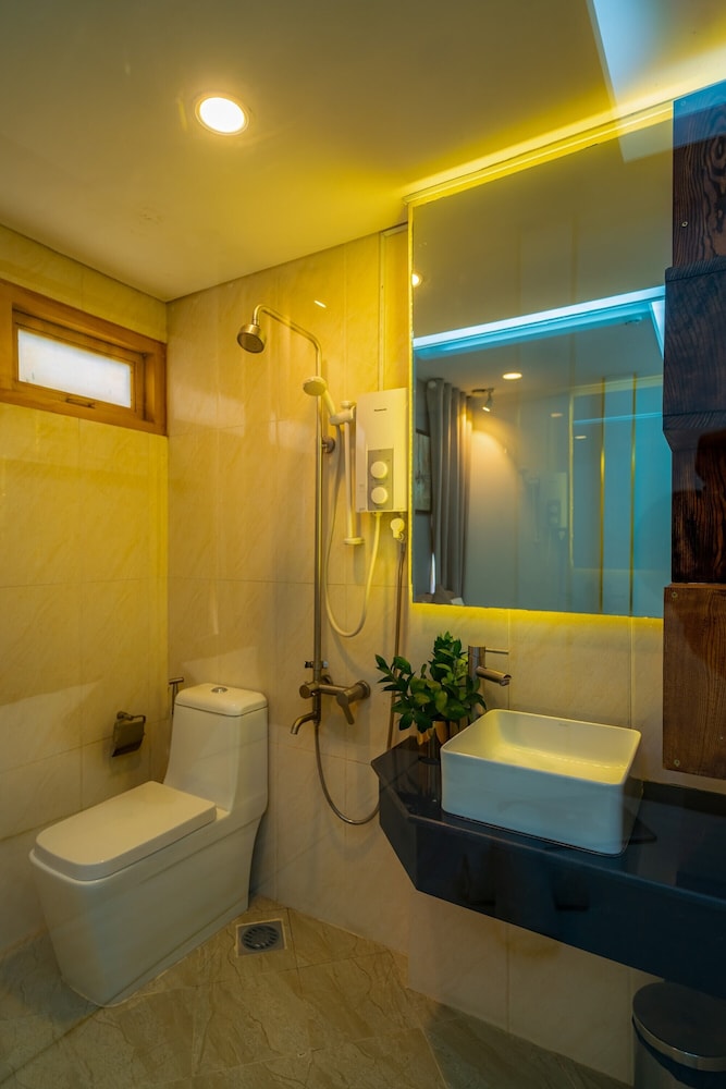 Cactusland Boutique Hotel 48/52