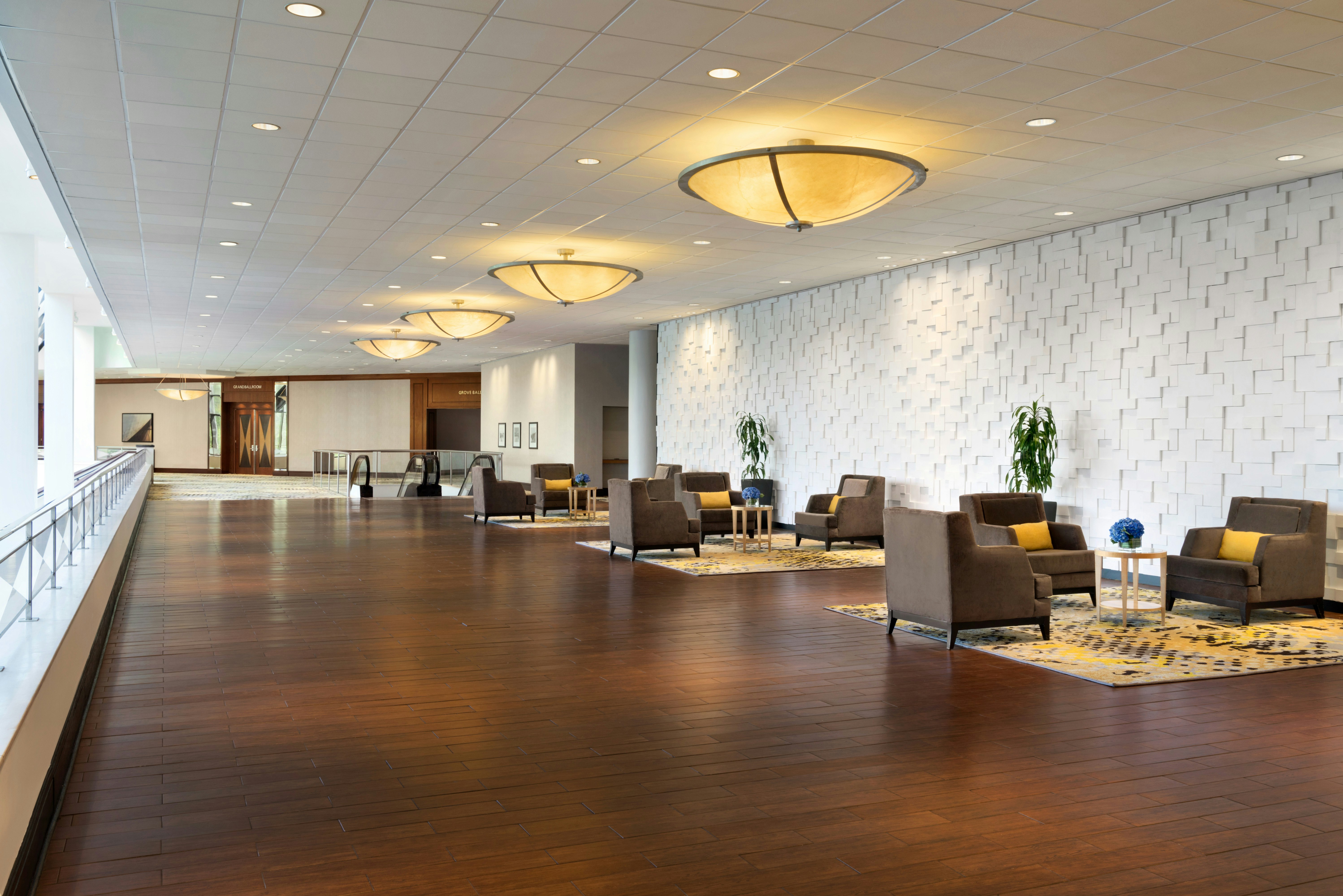 Lobby at DoubleTree by Hilton Stamford, STAMFORD - CT