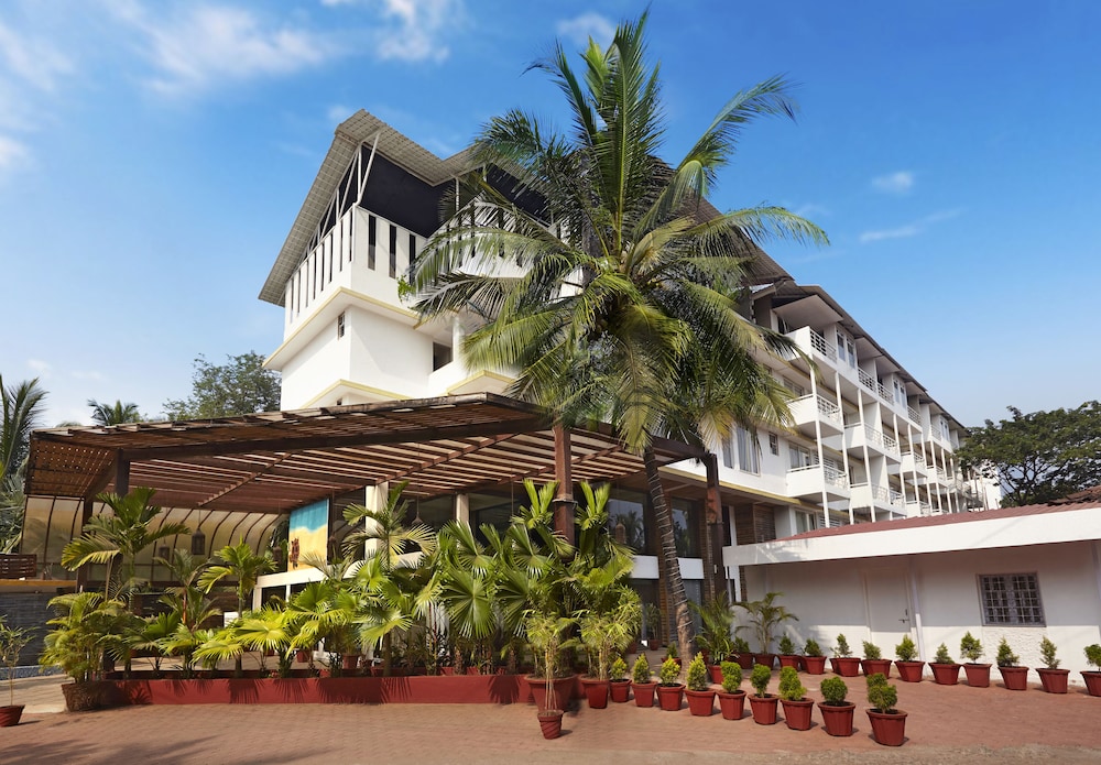 Red Fox Hotel Morjim 3/55